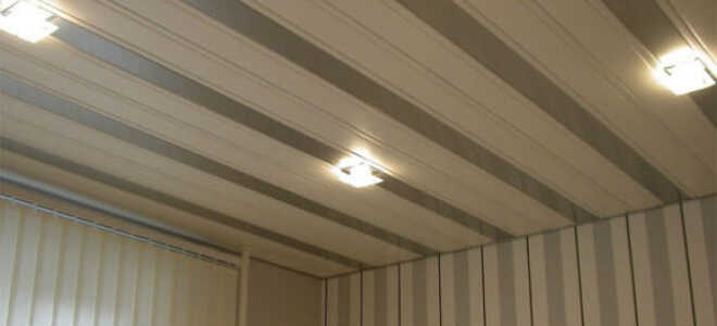 МДФ панели для потолка, как сделать монтаж и отделку поверхности, правильно обшить потолок потолочными панелями, фото и видео примеры