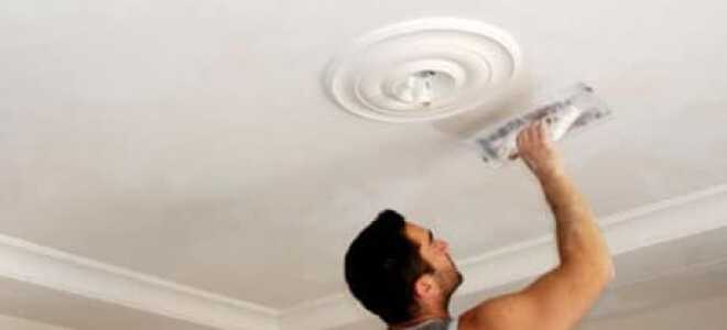 Штукатурка потолка: выбор смесей и основные работы