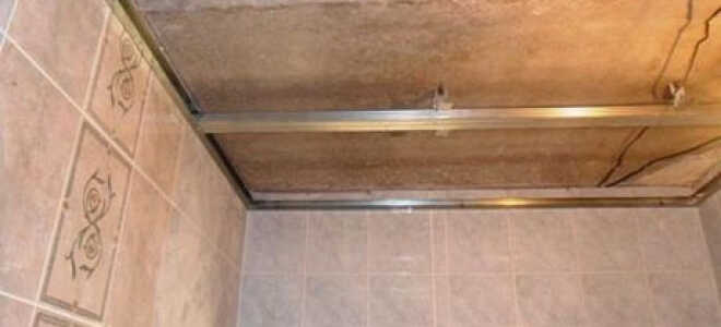 Как сделать подвесной потолок из пластиковых панелей в ванной: советы и пошаговая инструкция