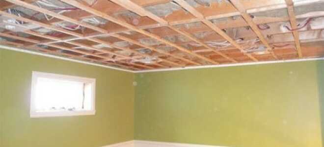 На сколько опускается натяжной потолок и какие факторы на это влияют