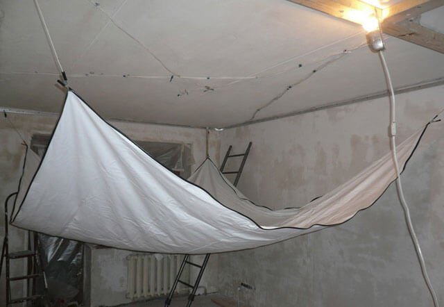 расстояние между потолком и натяжным потолком натяжной потолок минимальное расстояние от потолка