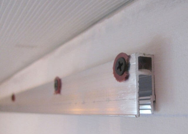 натяжной потолок минимальное расстояние от потолка натяжные потолки сколько сантиметров от потолка